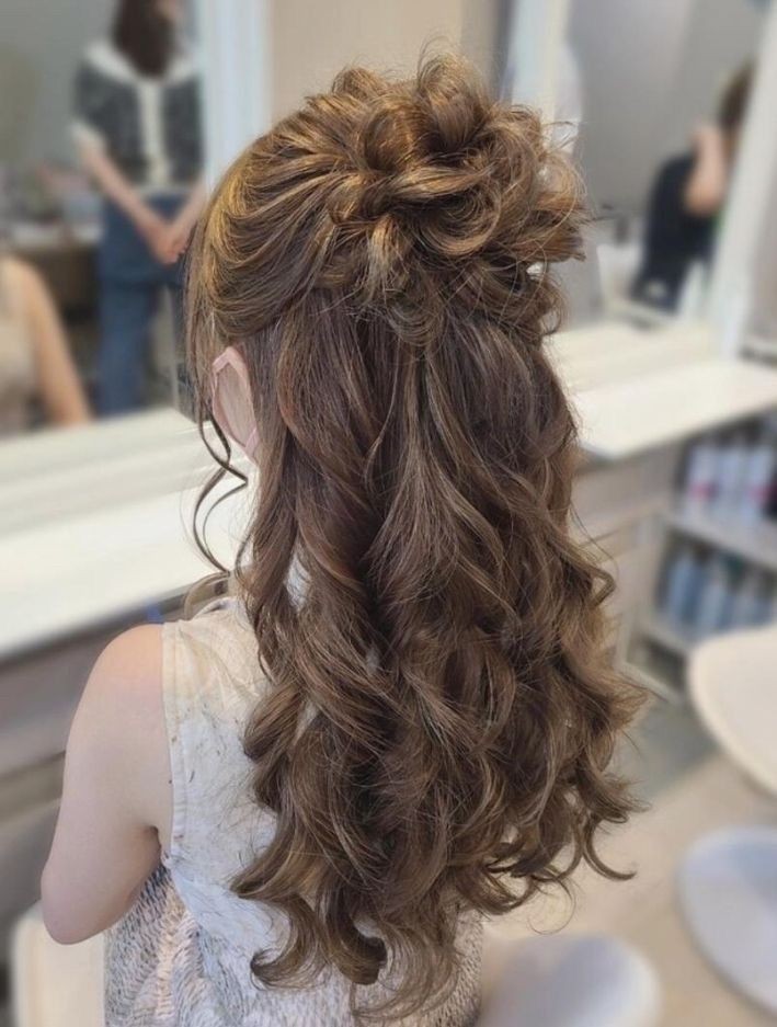 High Crown Half Up Style